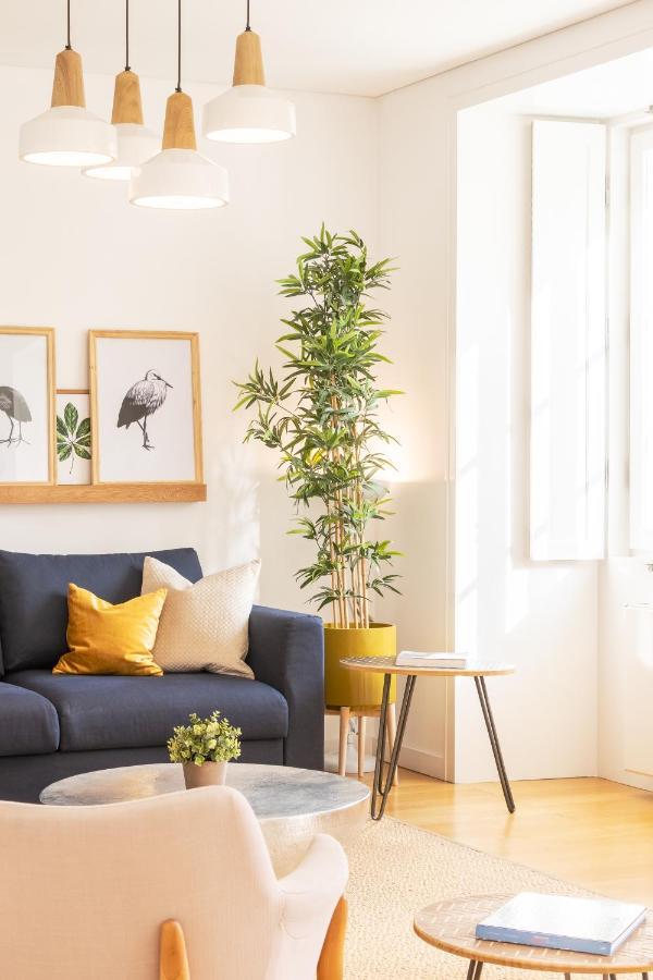 شقة Joivy Chiado Self Check-In 2-Br Flat With Parking Lisboa المظهر الخارجي الصورة